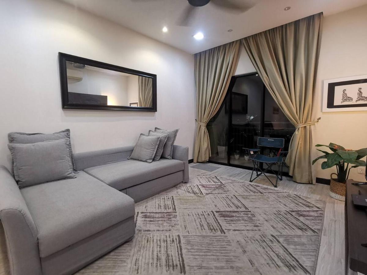 Enarahomes